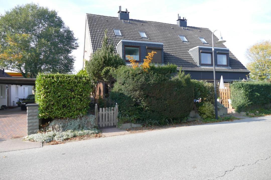 Kleines Strandhus シャルボイツ エクステリア 写真